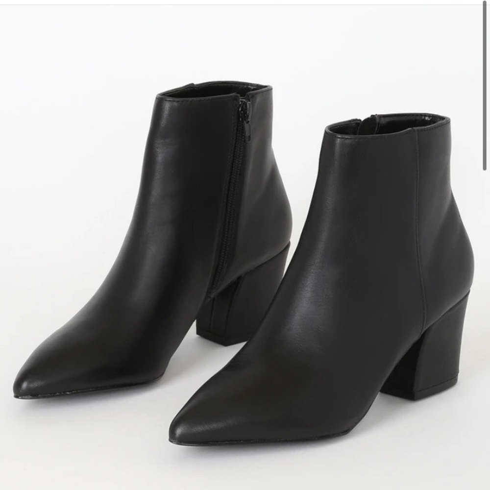 Missie Black Leather Pointed-Toe Ankle Booties